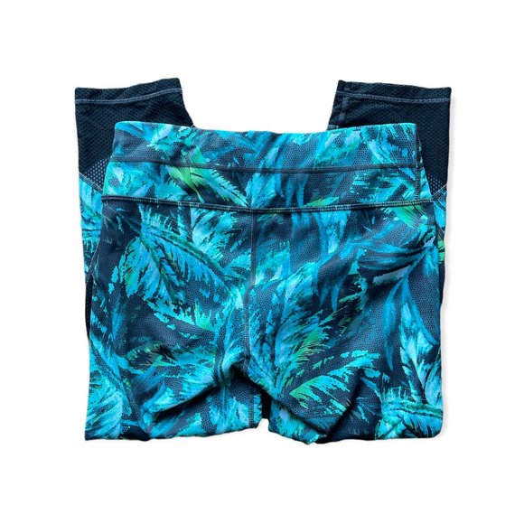 Athleta Leggings 3/4 length small - Picture 3 of 7